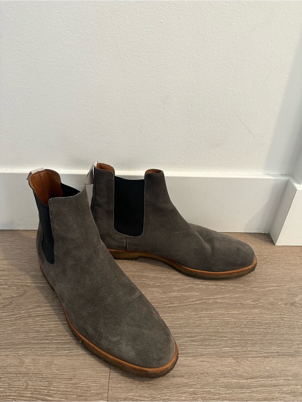 Common Projects Men's Suede Chelsea Boots Size 44 Dark Gray